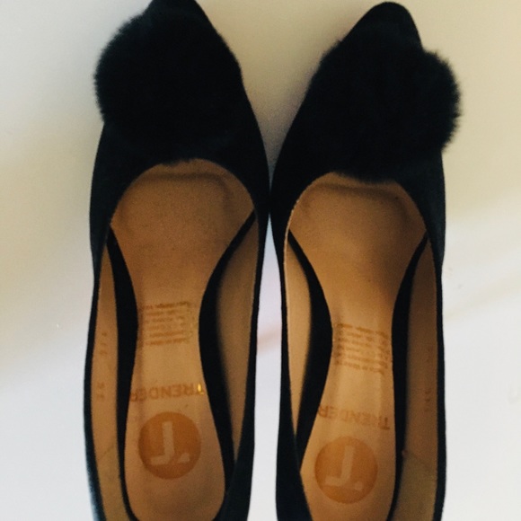 Black heels size 5 - Picture 2 of 5